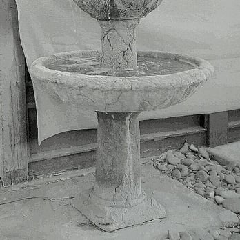 Daisy Mae's Steakhouse - Fountain on patio - Steakhouses Near Me - Tucson, Arizona