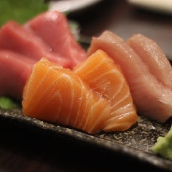 Shiro's - Omekase sashimi course: tuna and salmon - Sushi Bars Near Me - Seattle, Washington