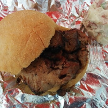Slow Smoke BBQ - Very juicy brisket! - Barbeque Near Me - Sycamore, Illinois Slow Smoke BBQ - Very juicy brisket! - Barbeque Near Me - Sycamore, Illinois