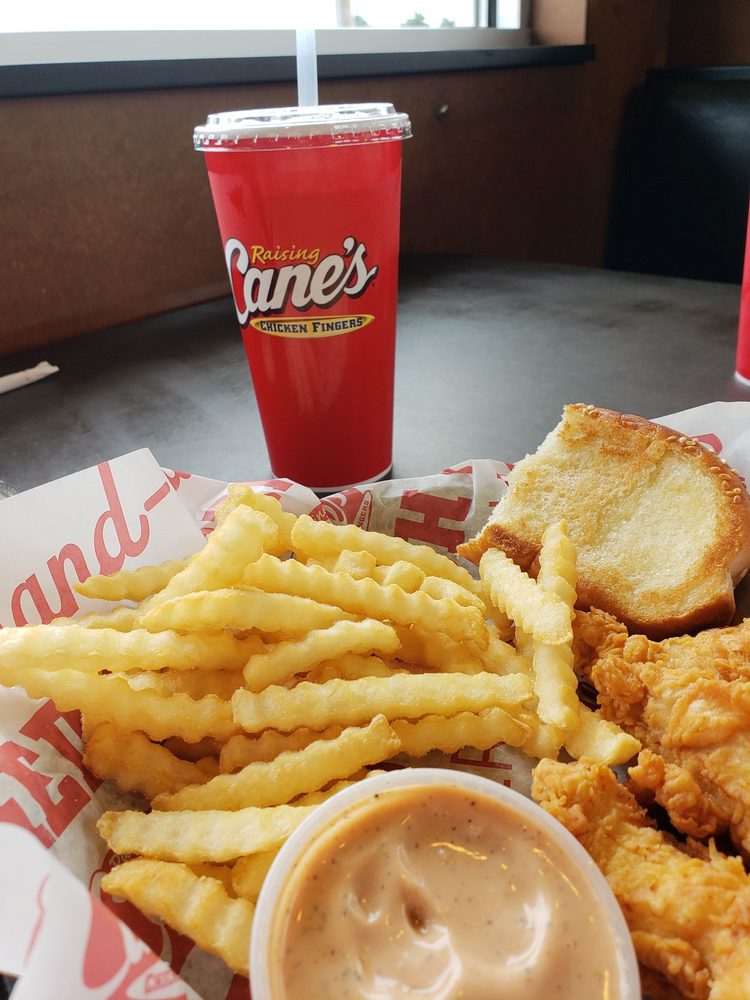 RAISING CANE’S CHICKEN FINGERS 20 Photos & 28 Reviews Fast Food 7234 Nw Expy, Oklahoma