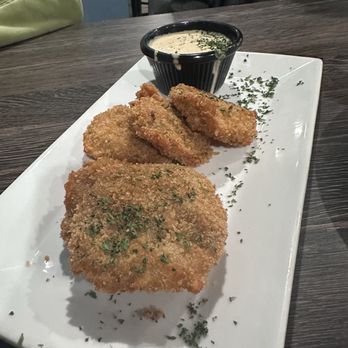 The Goose Eatery & Hangout - Fried Green Tomatoes - Diners Near Me - Lyndon, Kentucky The Goose Eatery & Hangout - Fried Green Tomatoes - Diners Near Me - Lyndon, Kentucky