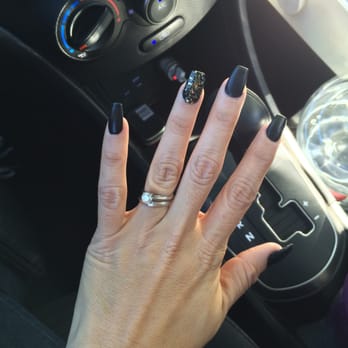 Darling Nails - Nail Salons Near Me - Azusa, California