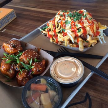 Chi'Lantro - Chicken K-Pops with Kimchi Fries !! - Asian Fusion Near Me - Austin, Texas