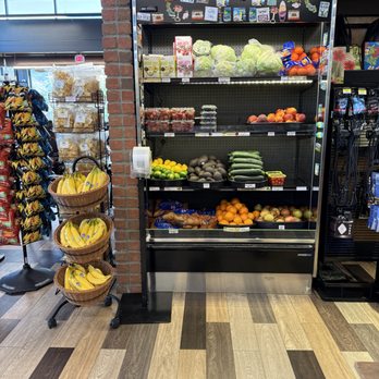 Hadley Fruit Orchards - The entire produce section. That's it. - Fruits & Veggies Near Me - Cabazon, California