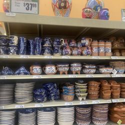 Northgate Market - Clay items, beautiful!
