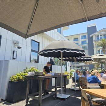 High/Low - Patio - Breakfast & Brunch Near Me - Oceanside, California