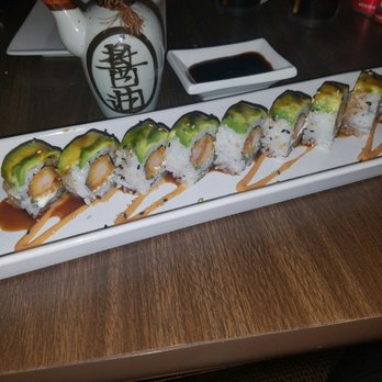 Kae Sushi - Never go wrong with a classic... Dragon roll - Sushi Bars Near Me - Coral Gables, Florida