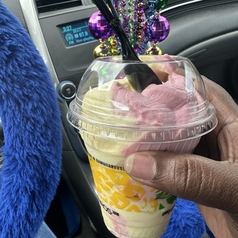Hawaiian Bros Island Grill - Dole soft serve-Twist - Hawaiian Near Me - Addison, Texas Hawaiian Bros Island Grill - Dole soft serve-Twist - Hawaiian Near Me - Addison, Texas