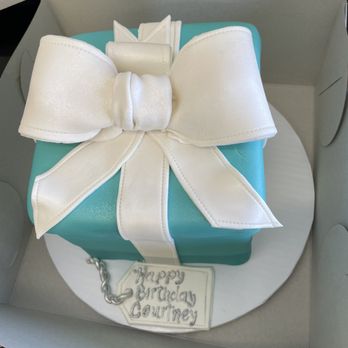 Amazing Cake Creations - Tiffany custom cake - Bakeries Near Me - Anaheim, California Amazing Cake Creations - Tiffany custom cake - Bakeries Near Me - Anaheim, California