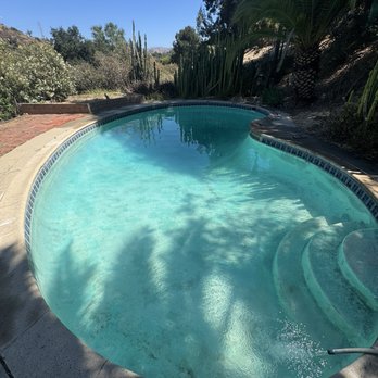 LA Island Pool Care - Pool Cleaners Near Me - Canoga Park, California