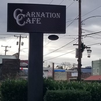 Carnation Cafe & Lounge - Sign at entrance - Steakhouses Near Me - Carnation, Washington