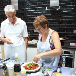 Angela Malik Cookery School