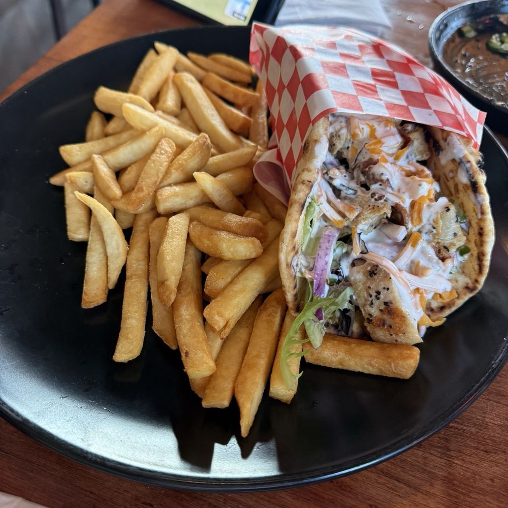 The Garage - Seafood Near Me - Ocean Shores, Washington