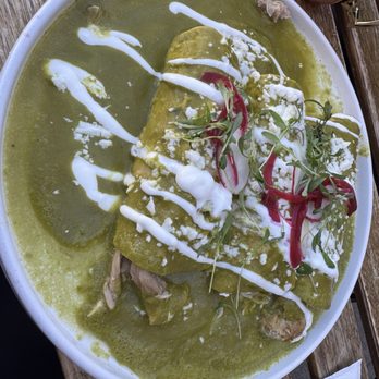 Lola Cafe - Enchiladas oaxaqueñas - Breakfast & Brunch Near Me - Los Angeles, California Lola Cafe - Enchiladas oaxaqueñas - Breakfast & Brunch Near Me - Los Angeles, California