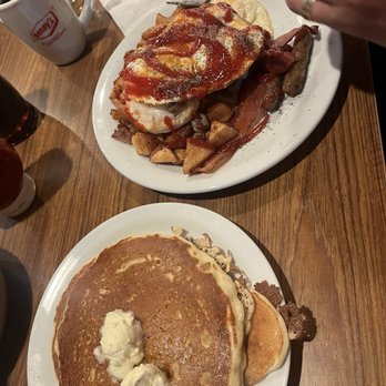 Denny's - Diners Near Me - Page, Arizona