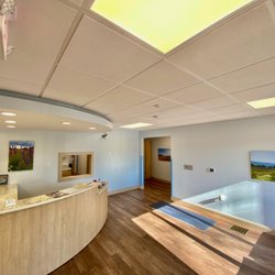Larklain Veterinary Services - Reception area for canine patients.  That's a scale under the yoga mat!