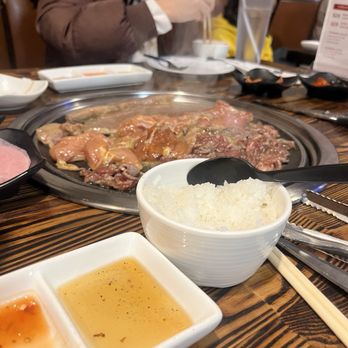 Woomeeok Korean BBQ & Hot Pot - Korean Near Me - Plano, Texas Woomeeok Korean BBQ & Hot Pot - Korean Near Me - Plano, Texas