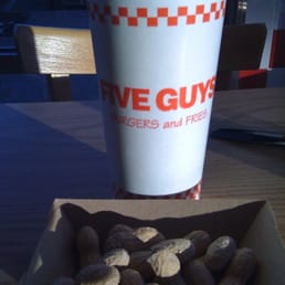 Drink & Peanuts