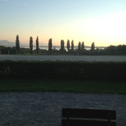 Restaurant & Pizzeria Il Cavallo - Ausblick fast wie am Gardasee!