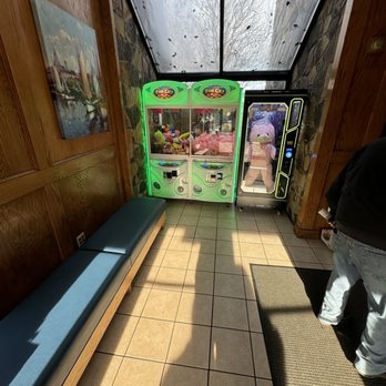 California Diner - Diners Near Me - Patchogue, New York