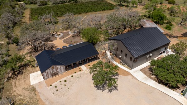 Charleston Taylor by null