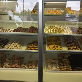 Graf's Pastry - Bakeries Near Me - Farmington Hills, Michigan Graf's Pastry - Bakeries Near Me - Farmington Hills, Michigan