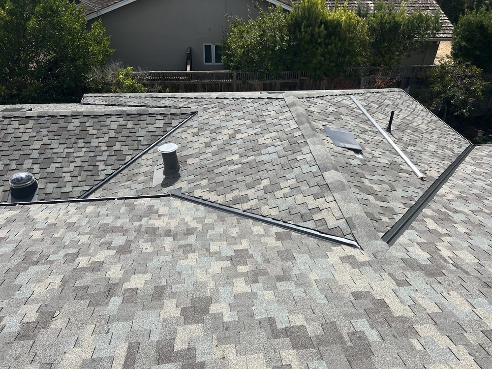 Slide of Lico's Roofing Company Inc