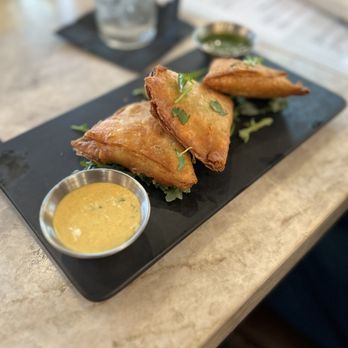 Harrington House - Samosas - Beer, Wine & Spirits Near Me - Bakersfield, California