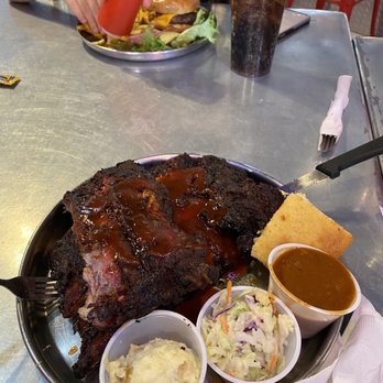 Cruiser's Cafe 66 - Beef ribs! Had to loosen my belt! - American Near Me - Williams, Arizona Cruiser's Cafe 66 - Beef ribs! Had to loosen my belt! - American Near Me - Williams, Arizona