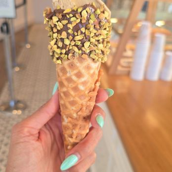 Bacio di Latte - Gelato Near Me - Studio City, California