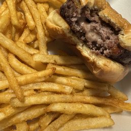 Gruyère stuffed Wagyu hamburger Gruyère stuffed Wagyu hamburger