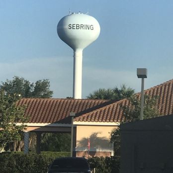 Inn On the Lakes - Sebring water tower view - Hotels Near Me - Sebring, Florida Inn On the Lakes - Sebring water tower view - Hotels Near Me - Sebring, Florida