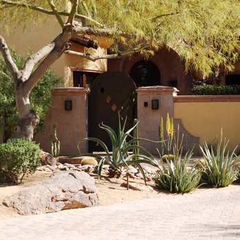 A Climate Response - Landscaping Near Me - Phoenix, Arizona A Climate Response - Landscaping Near Me - Phoenix, Arizona