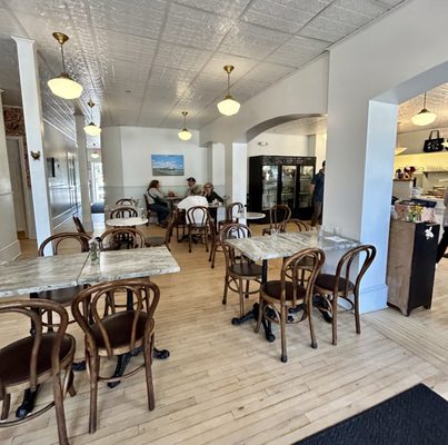 Bev’s Cafe and Market by null