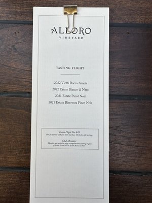 Alloro Vineyard by null