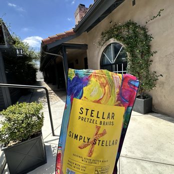 Grapeline Wine Tours - Wine Tours Near Me - Temecula, California