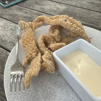 Cupitt's Estate - Restaurants Near Me - Ulladulla, NSW