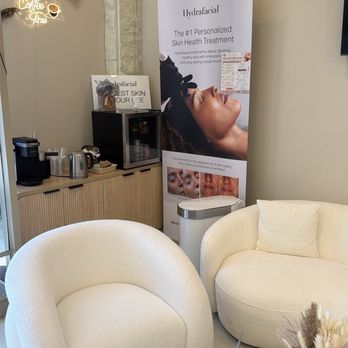 Slynn Wellness Medical Spa - Medical Spas Near Me - Pasadena, California Slynn Wellness Medical Spa - Medical Spas Near Me - Pasadena, California
