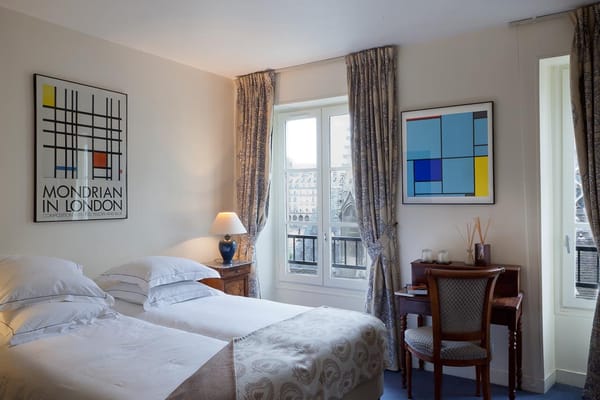 Hôtel 4 étoiles de la Place du Louvre Paris 1er - Esprit de France by null