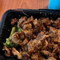 Ming Dynasty Chinese Restaurants - Sesame chicken but it is not breaded?