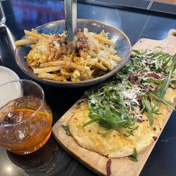 402 eat + drink - Elote fries, Bianco flatbread, old fashioned - American Near Me - Omaha, Nebraska