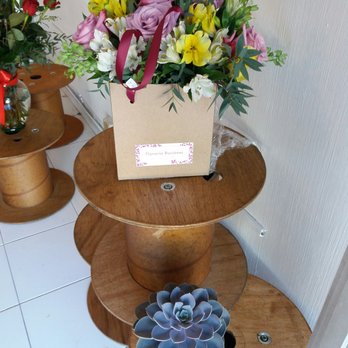 Floreria Rossinna - Florists Near Me - Guadalajara, JAL Floreria Rossinna - Florists Near Me - Guadalajara, JAL