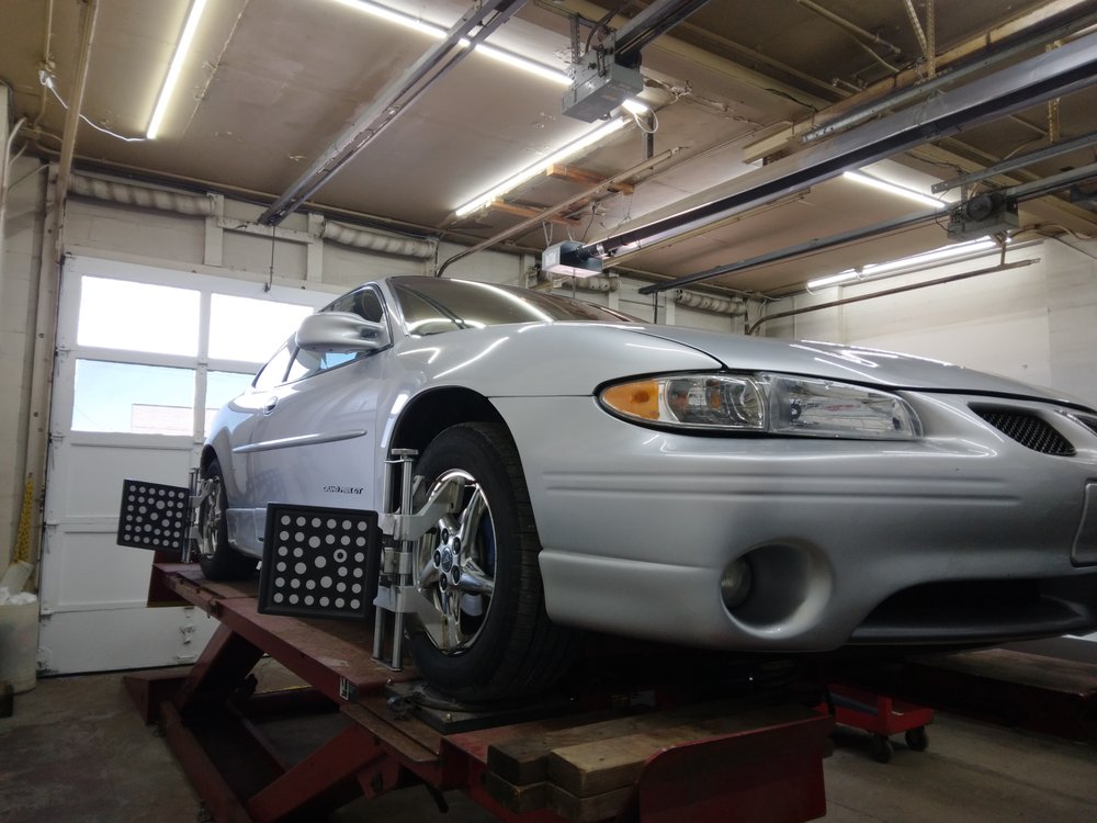 ABSOLUTE AUTO & TRUCK REPAIR Updated October 2024 12 Photos 11581