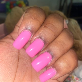 Ocala Nail Salon - Pink nails - Nail Salons Near Me - Ocala, Florida