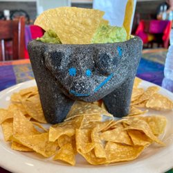 Rincon Azteca - Guacamole and Chips