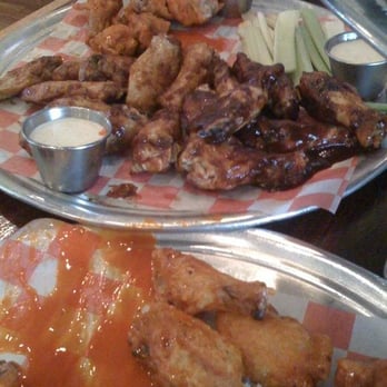 Brooklyn Heights Pizzeria - Pizza Near Me - Austin, Texas Brooklyn Heights Pizzeria - Pizza Near Me - Austin, Texas
