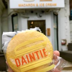 Dainties Macaron
