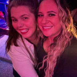 Caddy’s Karaoke Bar & Grill