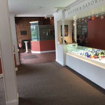 Sandwich Glass Museum - The gift store - Museums Near Me - Sandwich, Massachusetts Sandwich Glass Museum - The gift store - Museums Near Me - Sandwich, Massachusetts