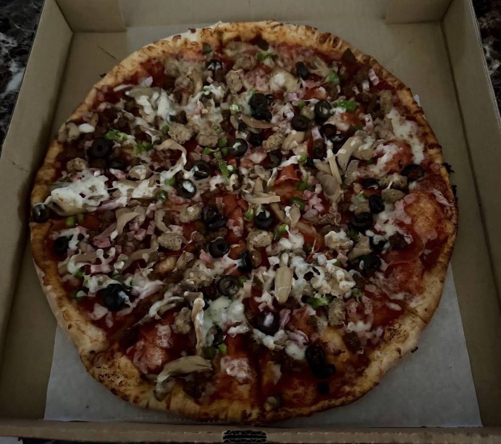 3 Brothers Pizza Logo